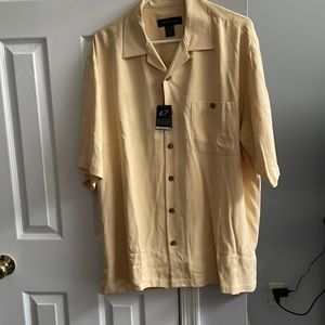 Men’s cotton reel XL casual button down shirt. 100% silk